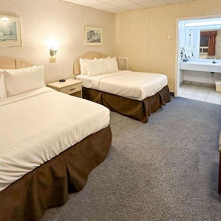 Rodeway Inn Woodstock Ngoại thất bức ảnh